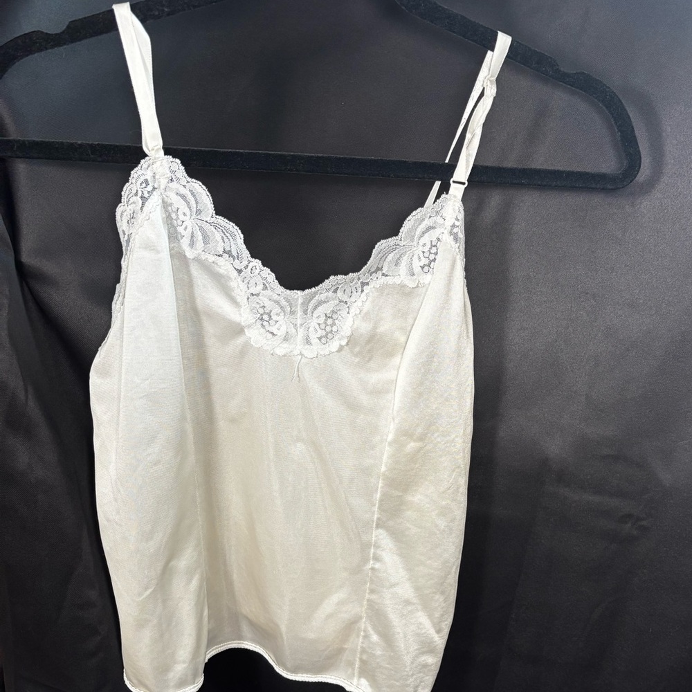 Body Chic Vintage Satin Silky Ethereal Cottagecore Off-White Crop Slip Top Small